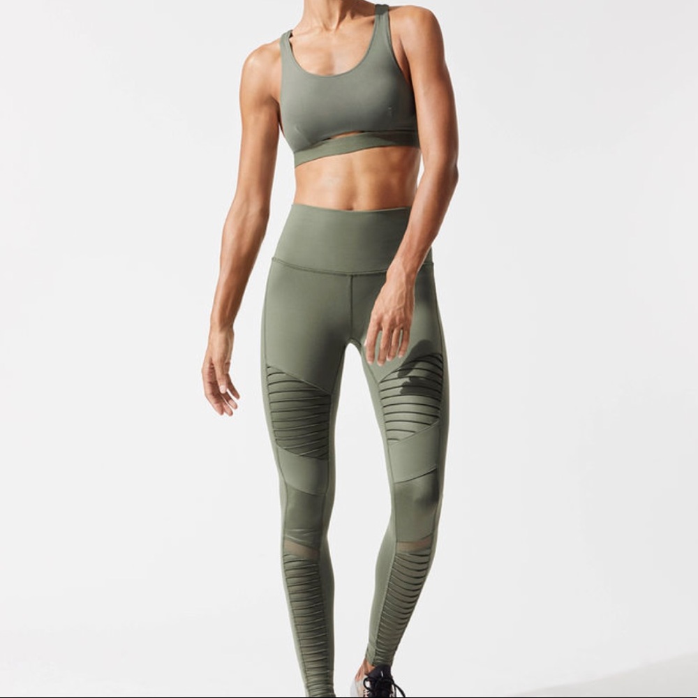 ALO Yoga High-Waist Moto Leggings (Jungle)